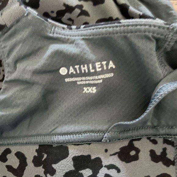 Athleta Cheetah Print Sports Bra - Picture 4 of 4